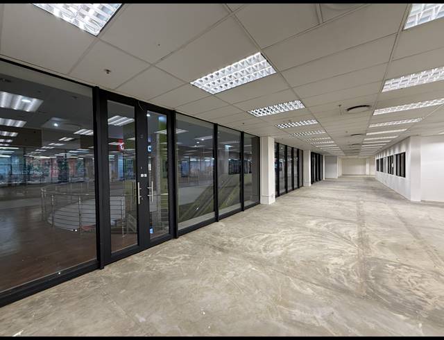 1,422.63M² RETAIL TO LET IN CAPE TOWN CITY CENTRE